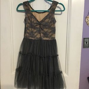 Dance costume with accessories